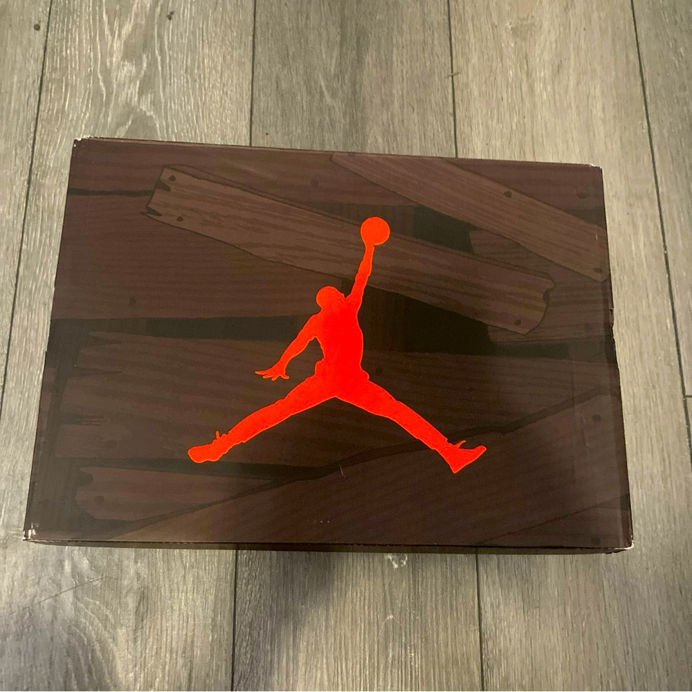 Air Jordan 5 Retro Raging Bull 2021